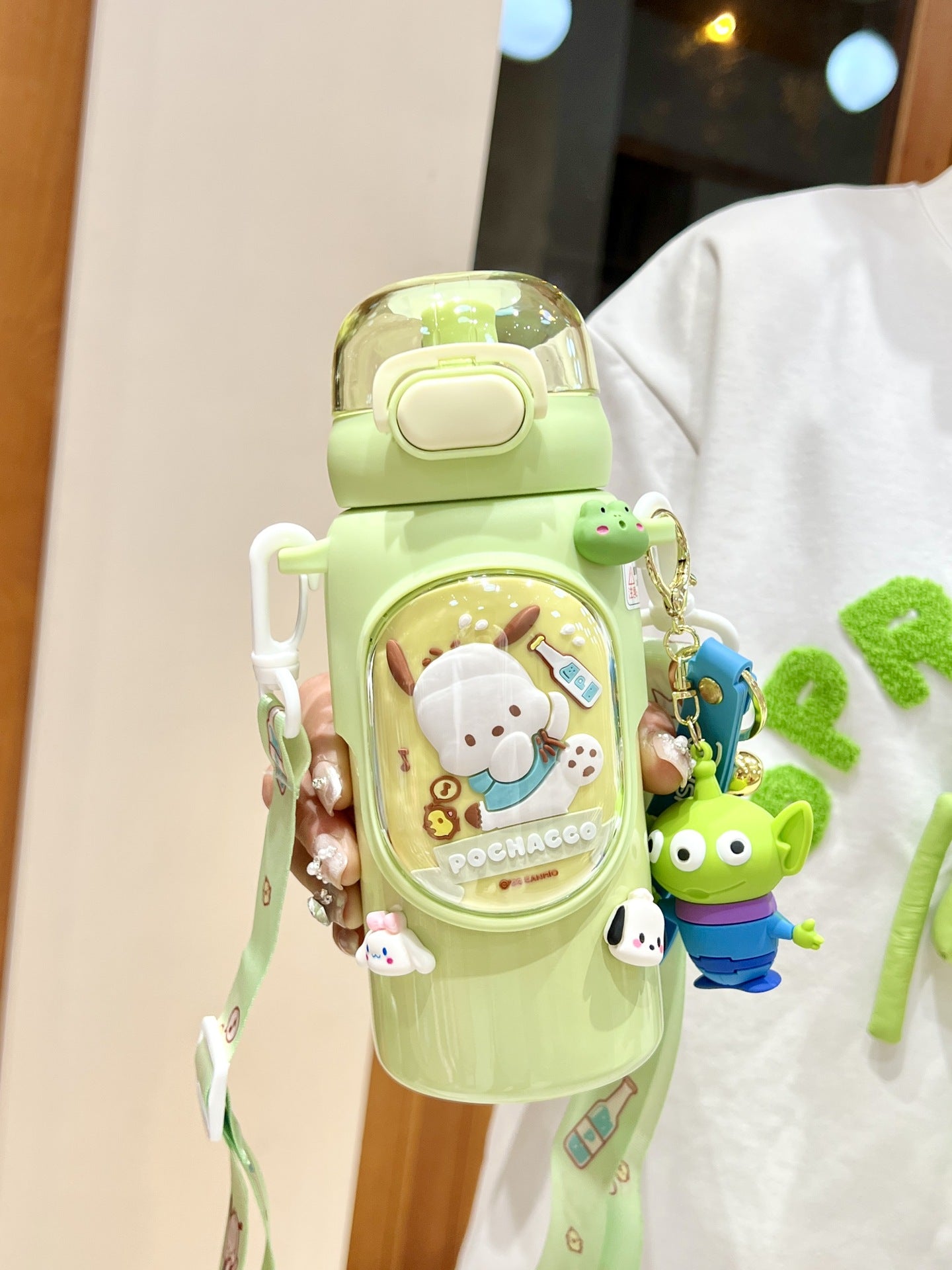 Sanrio Kuromi Kids Insulated Cup – 460ml Cartoon Straw Water Bottle with Keychain & 3D Decorations