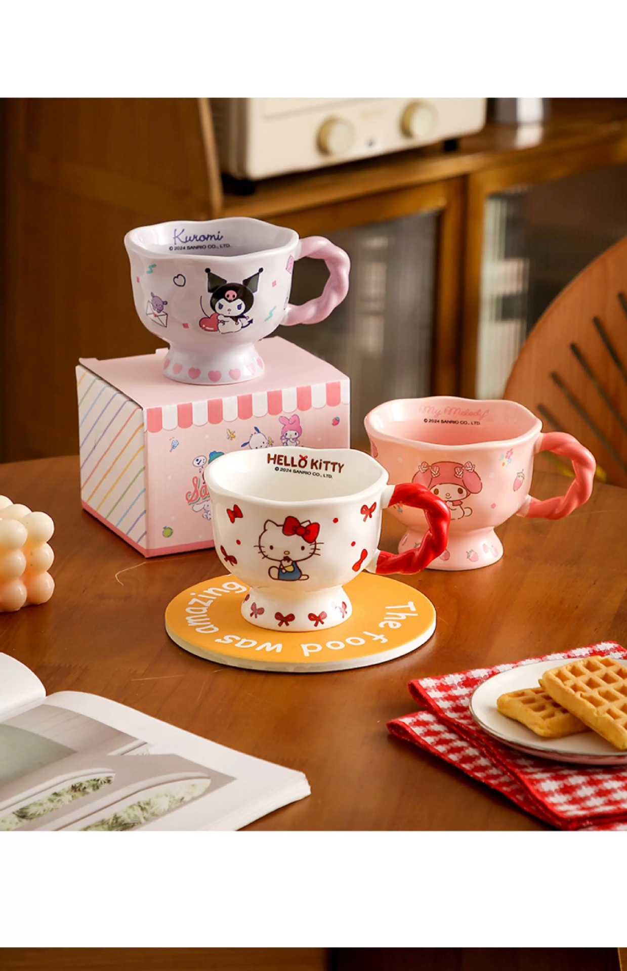 Taza de cerámica de doble capa inspirada en Sanrio Kawaii