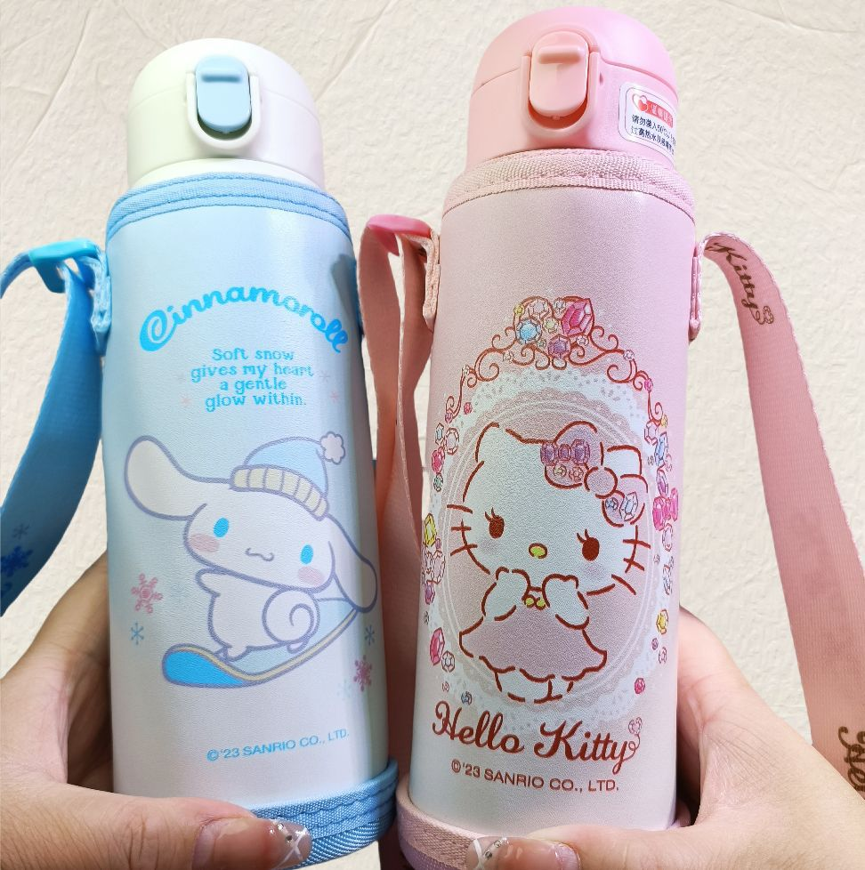 Botella de Agua Aislada de Acero Inoxidable 316 Sanrio Kuromi / Hello Kitty / Ultraman Kids 480 ml (Pajita y Bebida Directa)