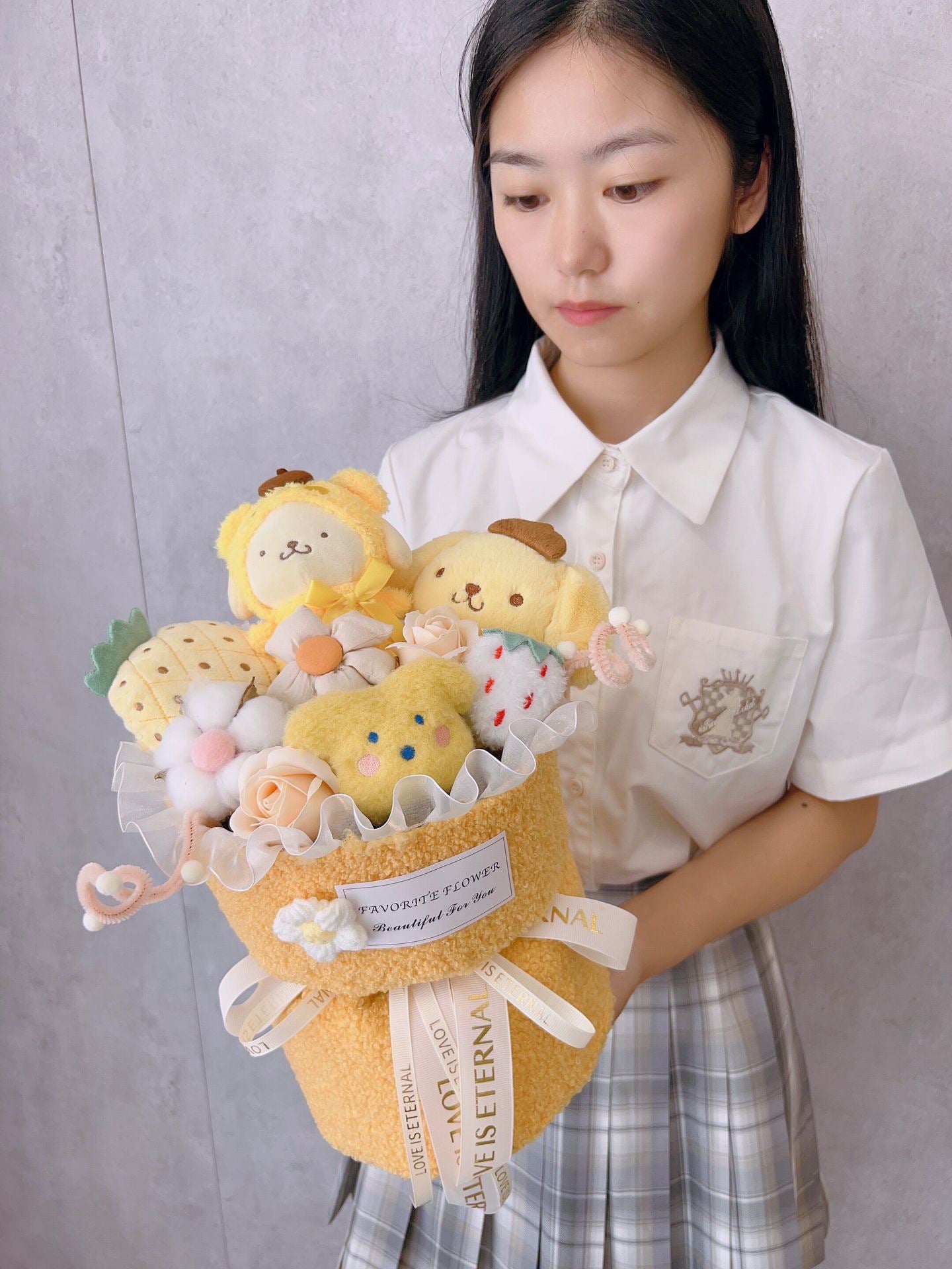 Kirby Plush Doll Bouquet – Cute Character Gift for Birthday, Valentine's Day & Christmas