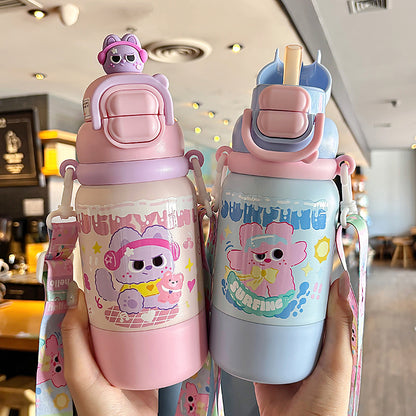 Cute and portable children's pot comes with adjustable cup rope lock design, independent doll straw, direct drinking cup
