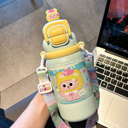 Cute and portable children's pot comes with adjustable cup rope lock design, independent doll straw, direct drinking cup