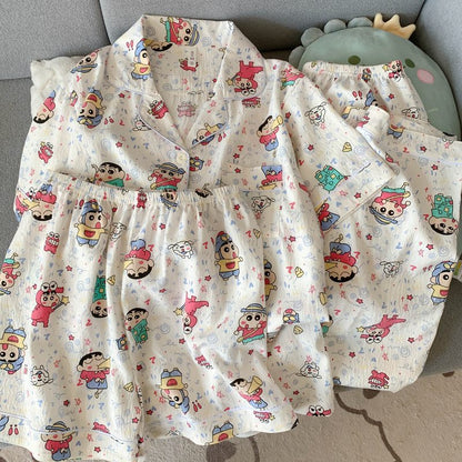 Crayon Shin-chan Pajama Set — Plus Size Lace Doll Collar Three-Piece Loungewear | Short Sleeve Top + Shorts + Long Pants Soft Cloud Cotton Sleepwear for Women & Men Spring Summer 2025