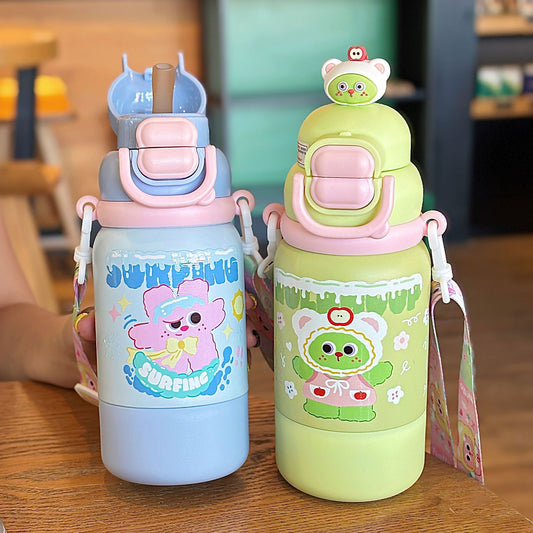 Cute and portable children's pot comes with adjustable cup rope lock design, independent doll straw, direct drinking cup