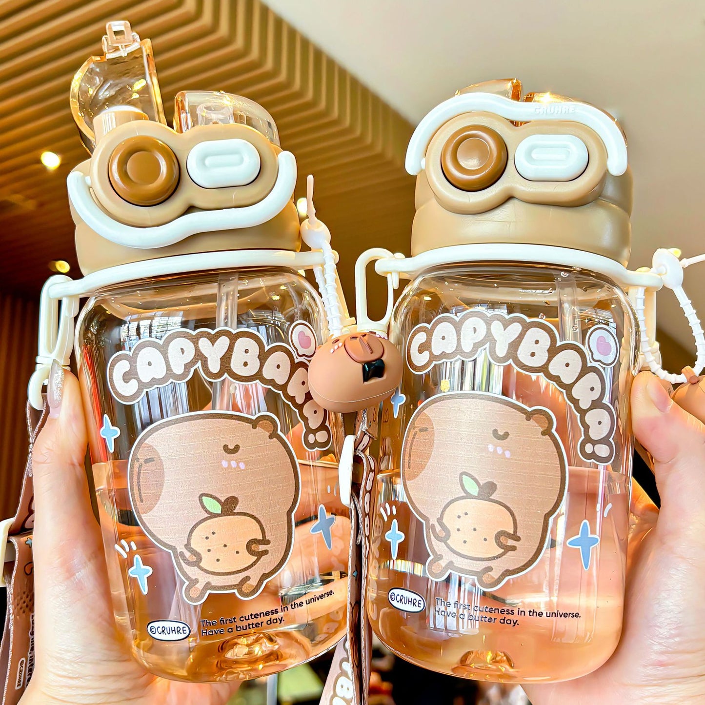 2025 New Capybara Children's Water Cup, Cute Large Capacity Double Drinking Cup, Lock Buckle, Convenient Handle, Straw Cup