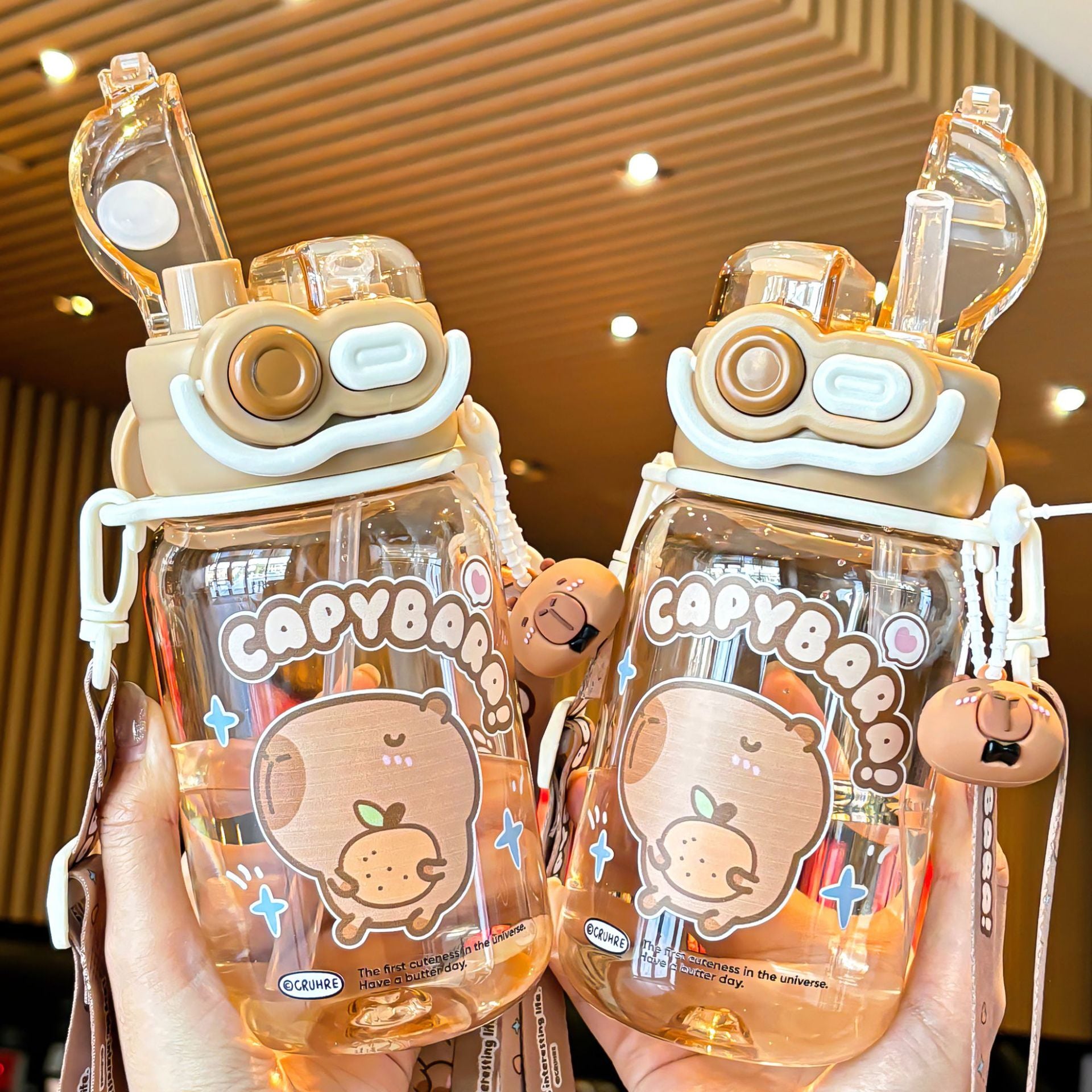 2025 New Capybara Children's Water Cup, Cute Large Capacity Double Drinking Cup, Lock Buckle, Convenient Handle, Straw Cup