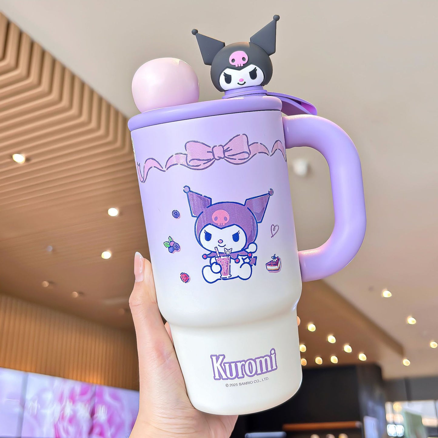 Sanrio Family Gradient Ice Cup – Double-Spout Large Capacity Portable Drinking Cup