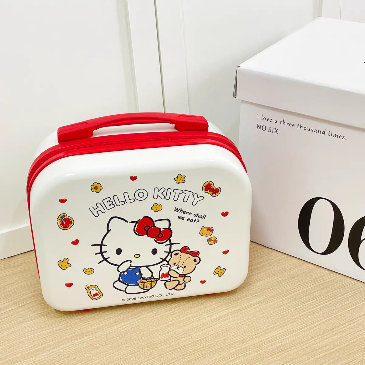Sanrio Hello Kitty Estuche portátil de almacenamiento, bonita caja organizadora de viaje de dibujos animados para niñas estudiantes